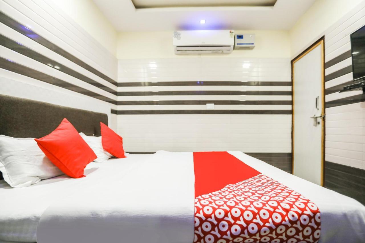 Oyo 71693 Starlight Hotel Ganganagar Exterior photo