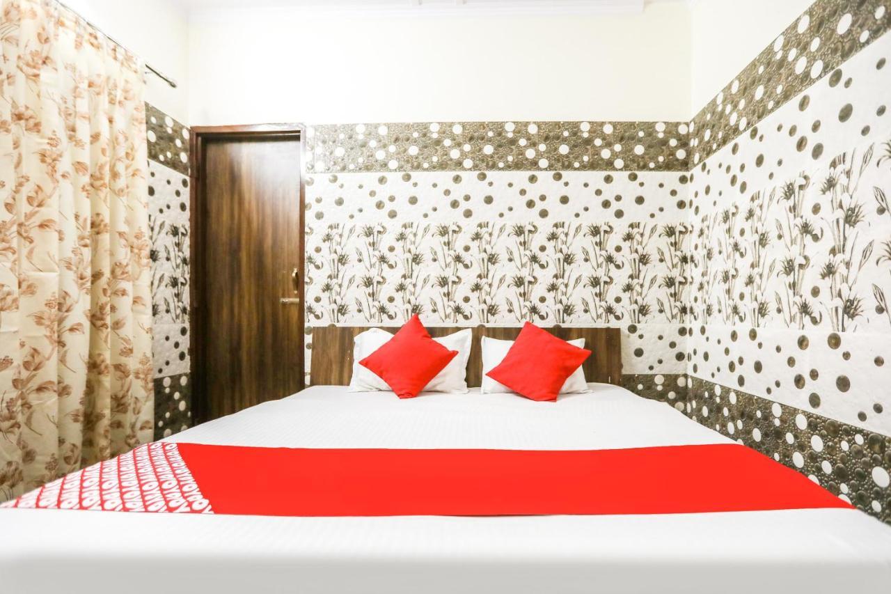 Oyo 71693 Starlight Hotel Ganganagar Exterior photo
